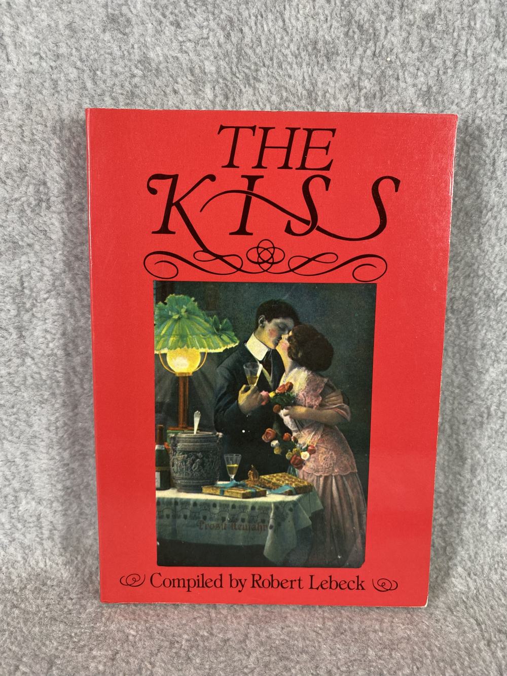 The Kiss, photo 1 of 5
