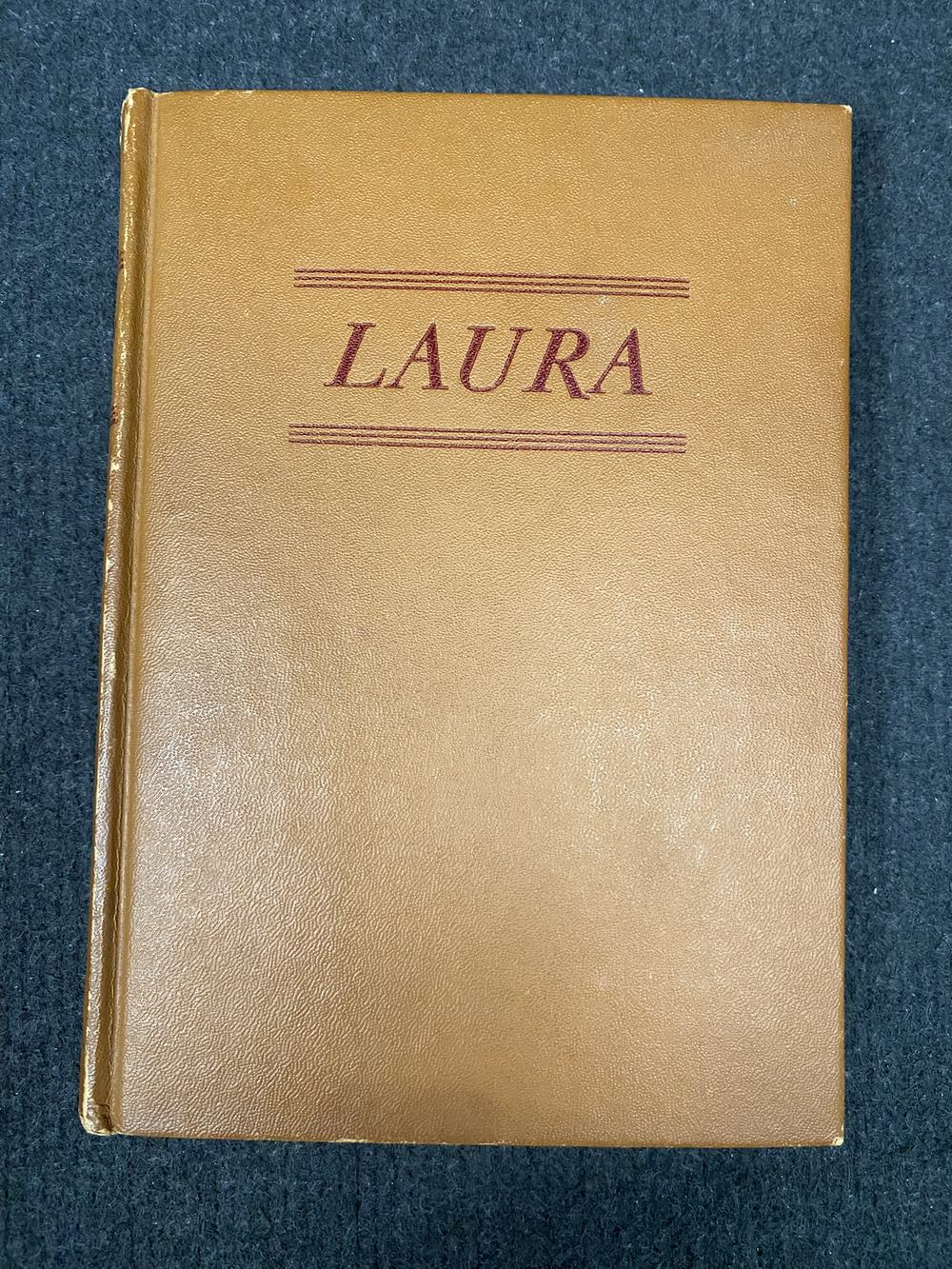 Laura, photo 1 of 7