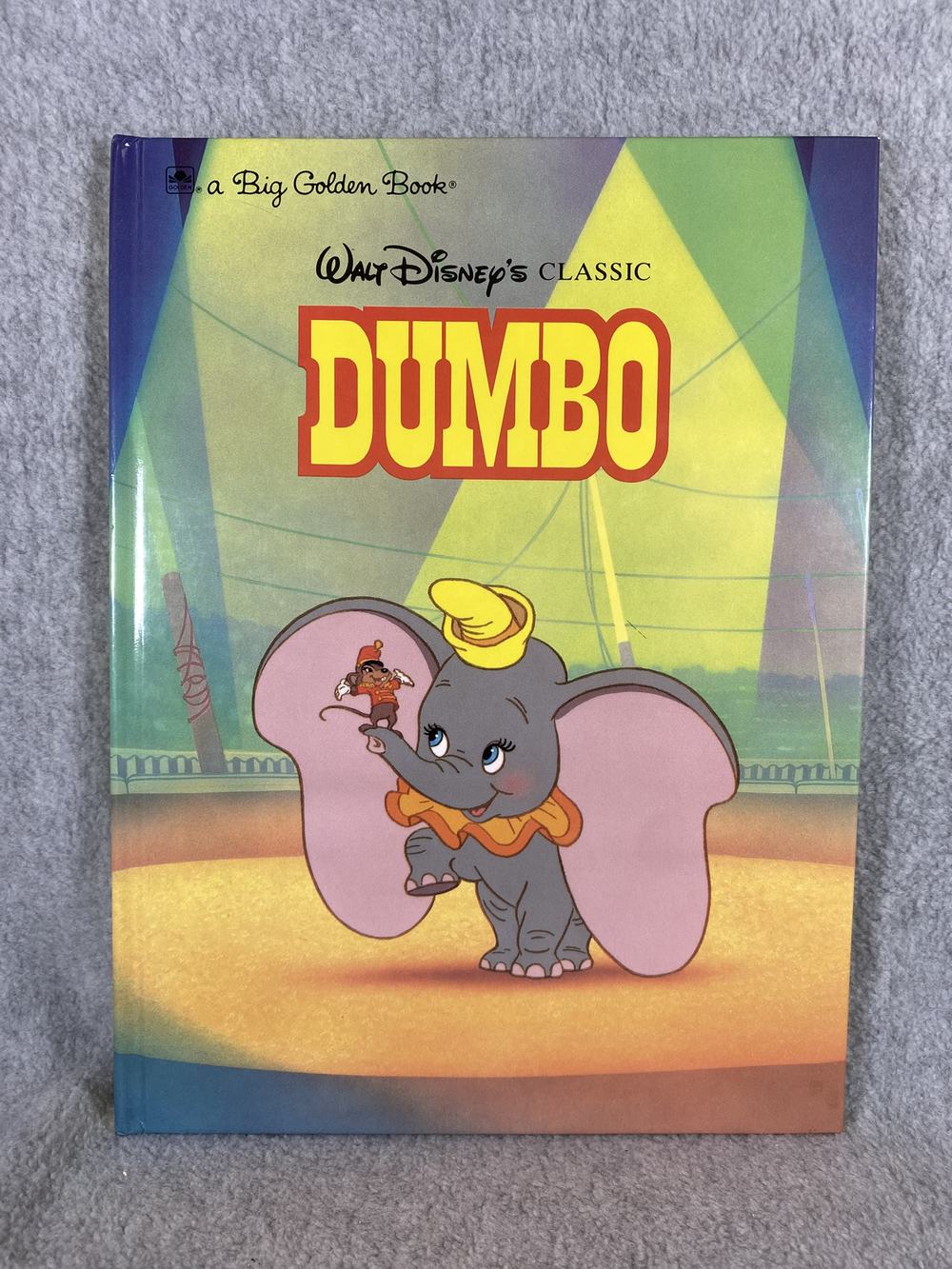 Walt Disney's Classic Dumbo, photo 1 of 10