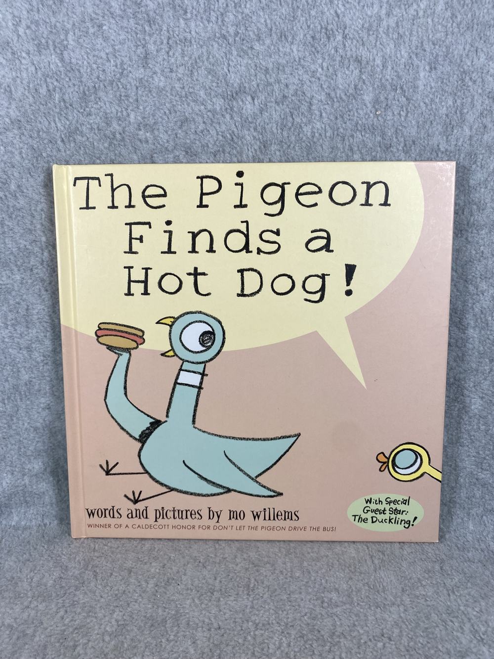 Pigeon Finds a Hot Dog!, The, photo 1 of 4