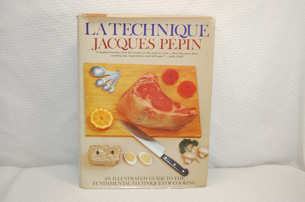 La Technique An Illustrated Guide to the Fundamentals of Cooking, photo 1 of 12
