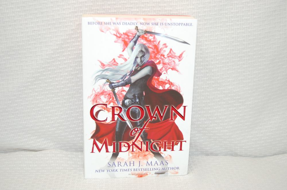 Crown of Midnight (Throne of Glass), photo 1 of 7