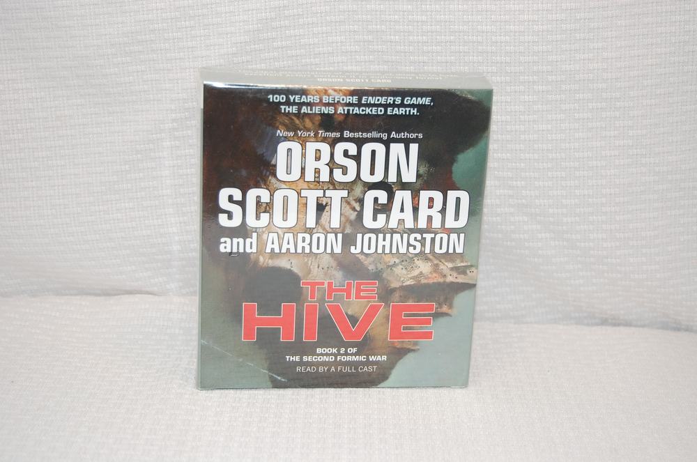The Hive: Book 2 of The Second Formic War (The Second Formic War, 2), photo 1 of 3