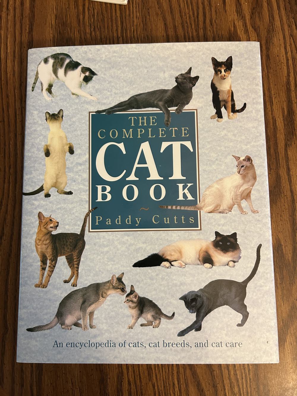 The Complete Cat Book, photo 1 of 3