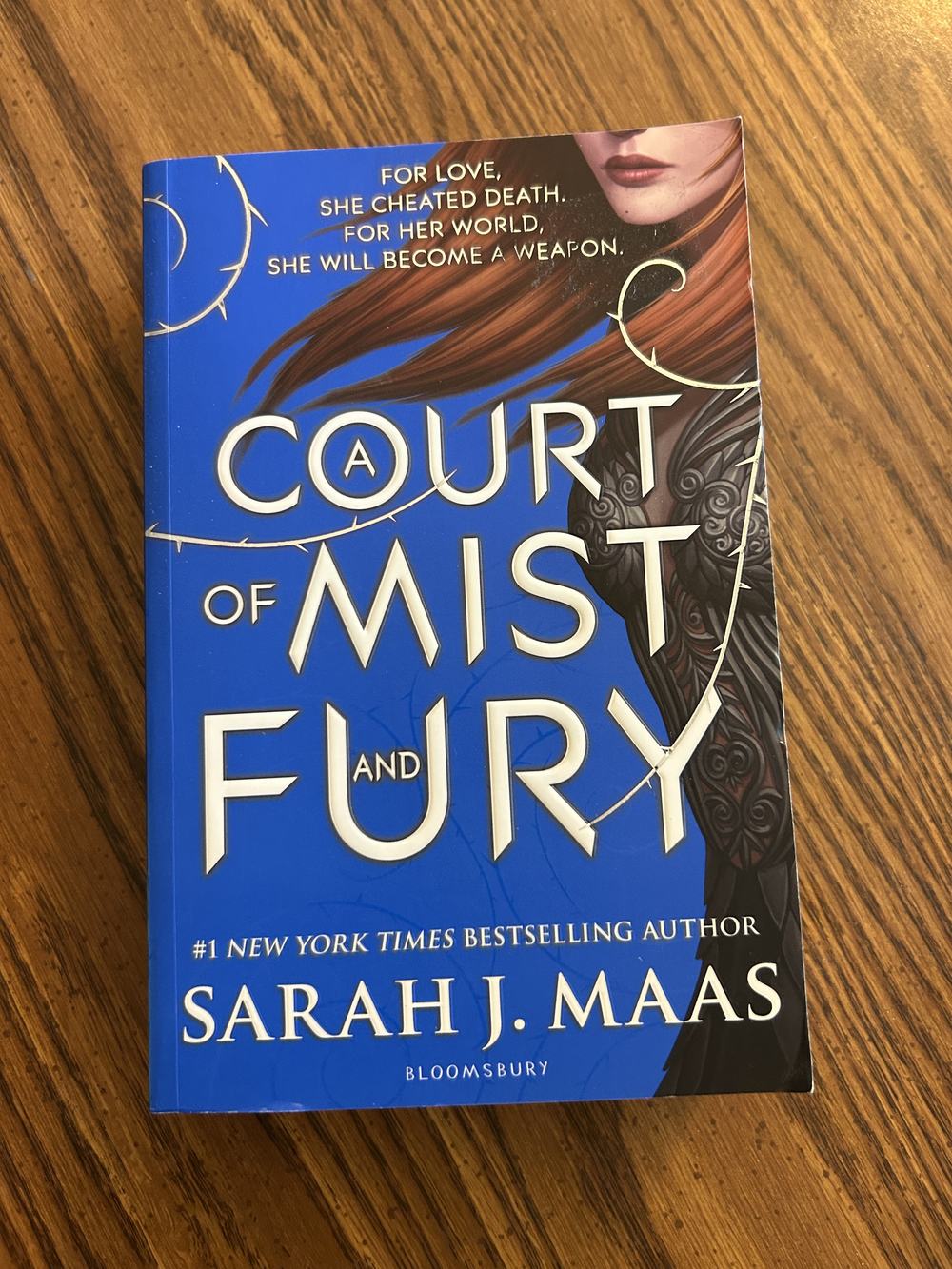 A Court of Mist and Fury (A Court of Thorns and Roses, 2), photo 1 of 6