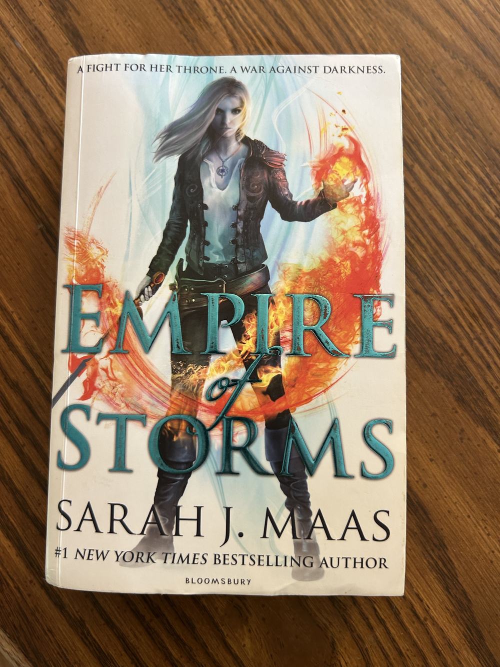 Empire of Storms (Throne of Glass), photo 1 of 9