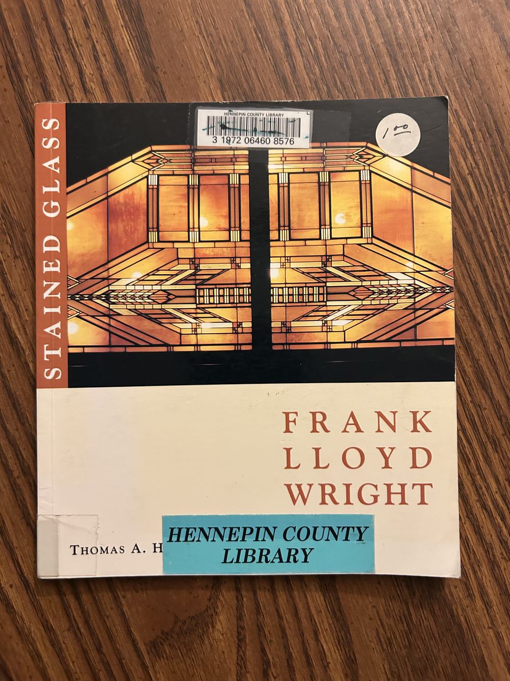 Frank Lloyd Wright Stained Glass Portfolio (Frank Lloyd Wright Portfolio Series), photo 1 of 2
