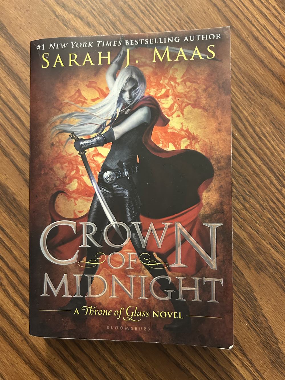 Crown of Midnight (Throne of Glass, 2), photo 1 of 6