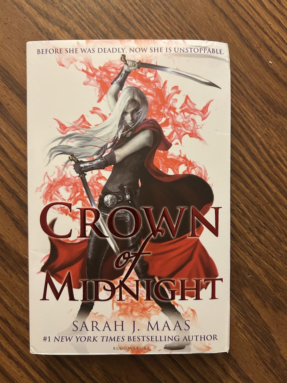 Crown of Midnight (Throne of Glass), photo 1 of 6