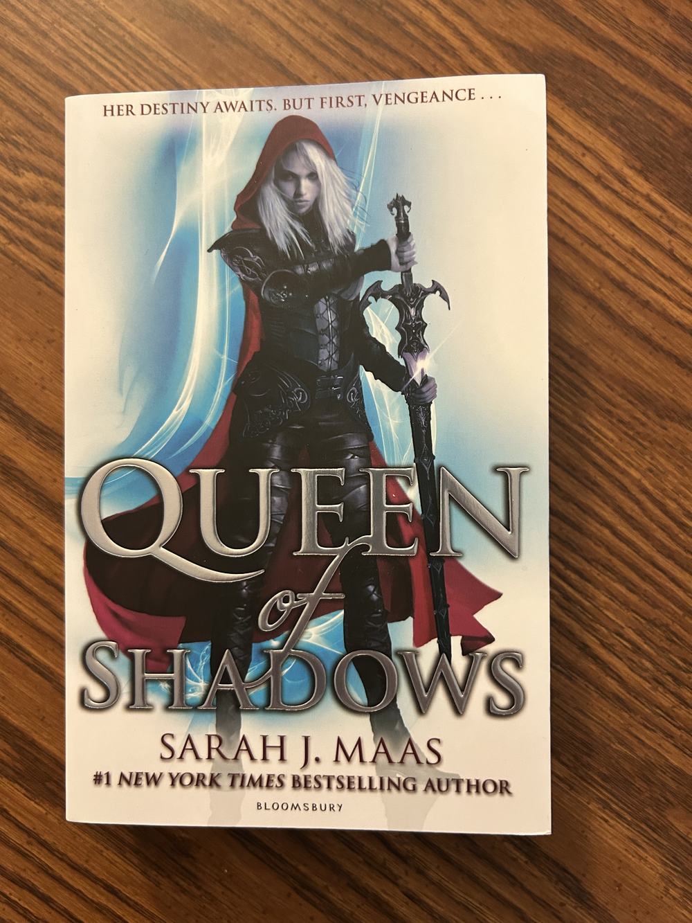 Queen of Shadows, photo 1 of 7